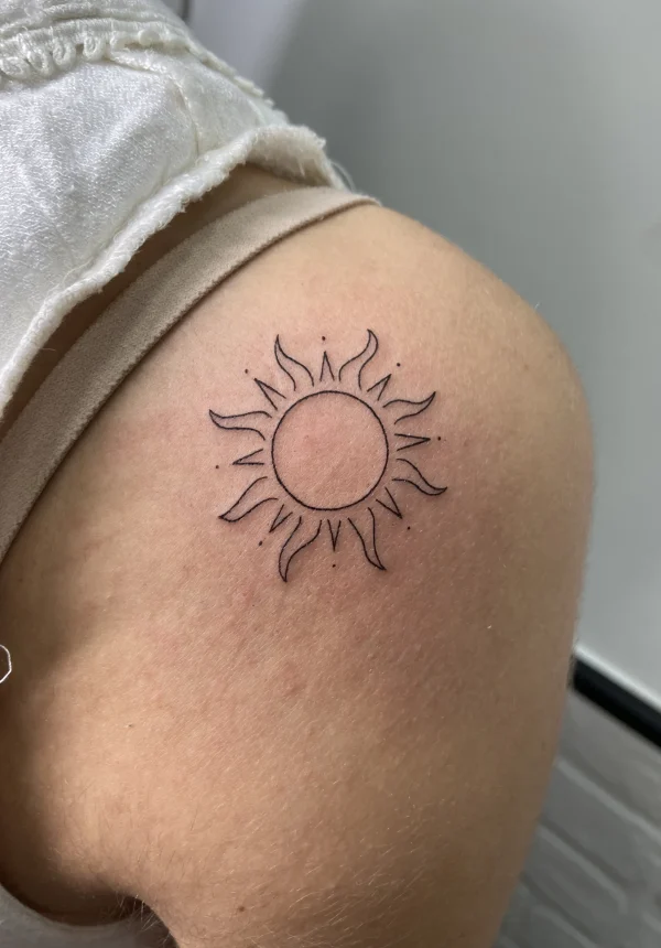 Tatuajes linea fina Madrid